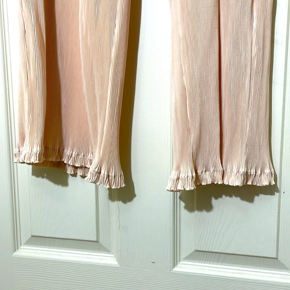 NWT Maternity High Rise Adjustable Waist Cream Crepes Trousers Size 8 - Picture 3 of 9